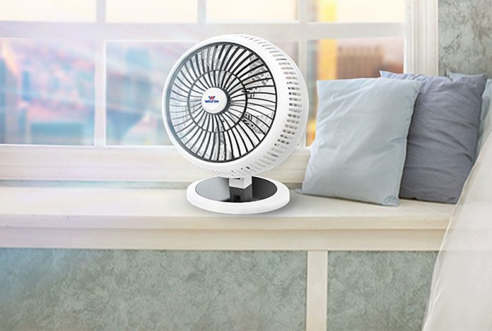 Tornado-fan-produces-tornado-like-wind-even-in-bright-sun.-Change-the-temperature-at-the-speed-of-a-tornado